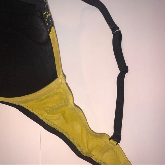 La SENZA shiny neon green push-up bra with black lace size 36 C like new - Picture 10 of 11